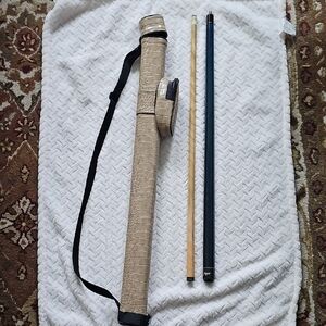 Stylish Tan Cue Stick with Case
